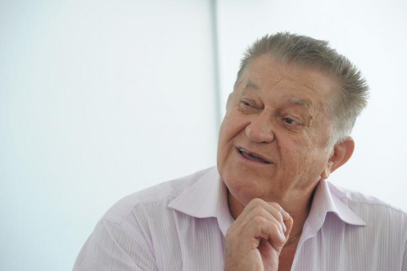 Un spectacol mereu ca o premieră: „Vineri de la 6 şi 9” revine pe 26 mai la ARCUB cu artistul Dorel Vişan în calitate de invitat special 18839644