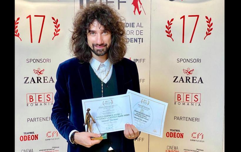 „Phoenix - Povestea”, mențiune specială pentru cel mai bun documentar 18839876