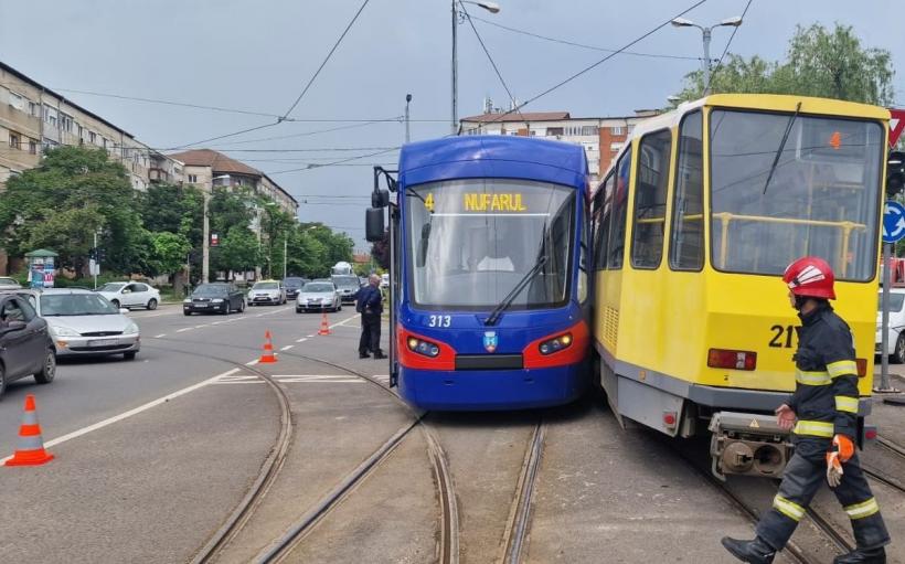 Accident între două tramvaie, în Oradea 18840354