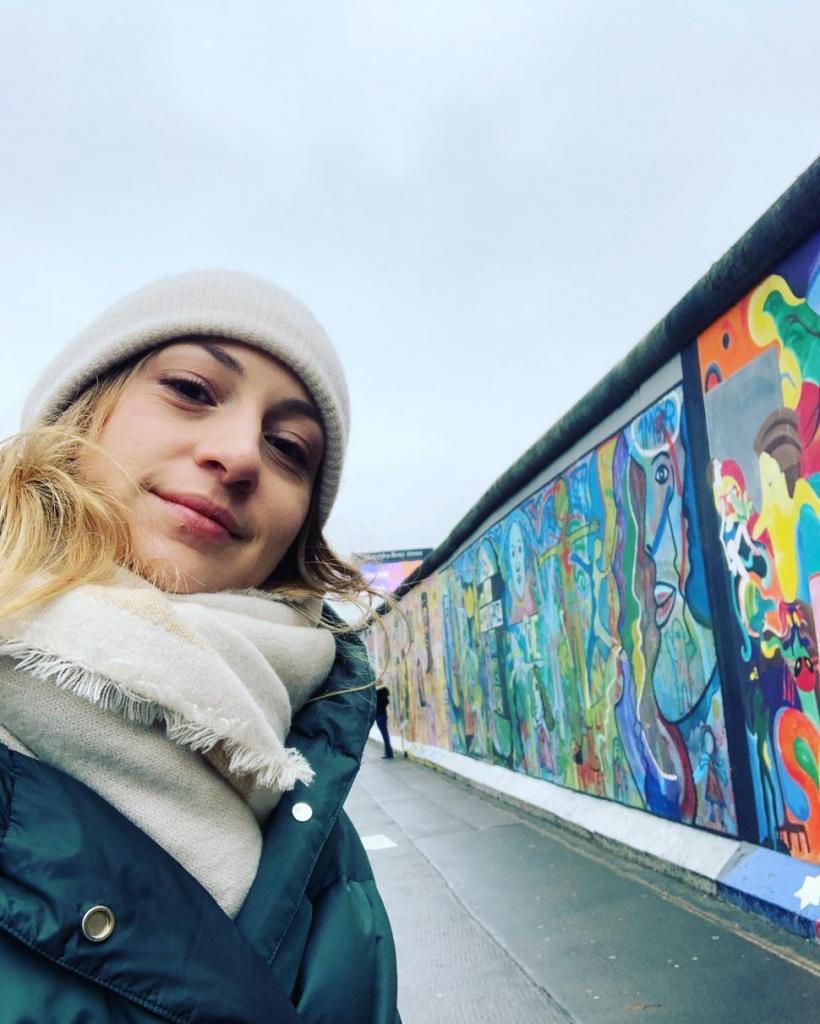 Actrița agresată în Parcul Cișmigiu: „Am fost bătută în plină zi. Stăteam pe o bancă, cu o carte și o cafea” 18840235