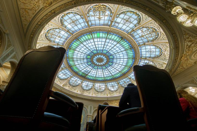 SRI are succes uluitor în afaceri. Firma Serviciului s-a ocupat până și de climatizarea Gărzii de Coastă 18840145