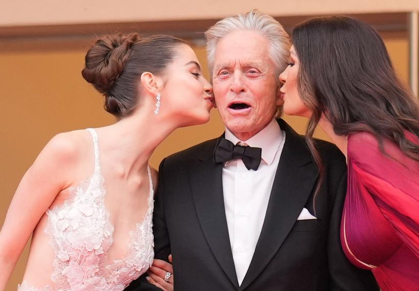 Michael Douglas, dezvăluiri la Cannes: „Oamenii nu ştiu cât de greu mi-a fost să mă compar cu tatăl meu” 18840259