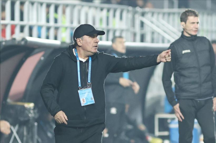 Hagi, cu o mână pe titlu. Dinamo, cu un picior în A 18840120