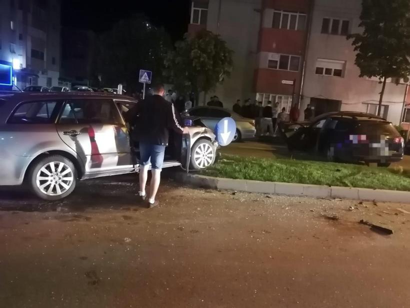 Accident azi noapte în Vaslui. Patru tineri au ajuns la spital