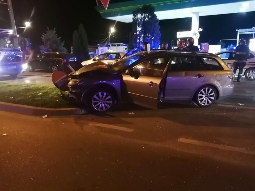 Accident azi noapte în Vaslui. Patru tineri au ajuns la spital 18840412