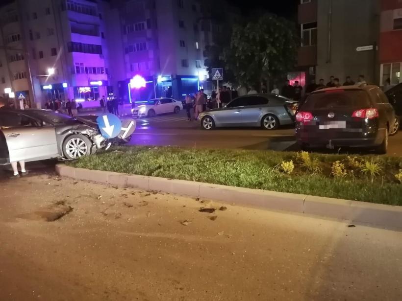 Accident azi noapte în Vaslui. Patru tineri au ajuns la spital 18840418