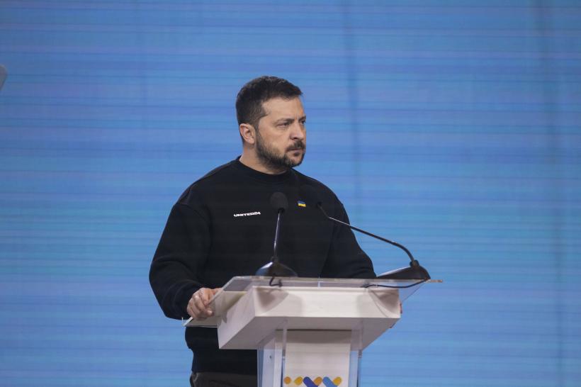 Volodimir Zelenski a ajuns la reuniunea G7 de la Hiroșima 18840431