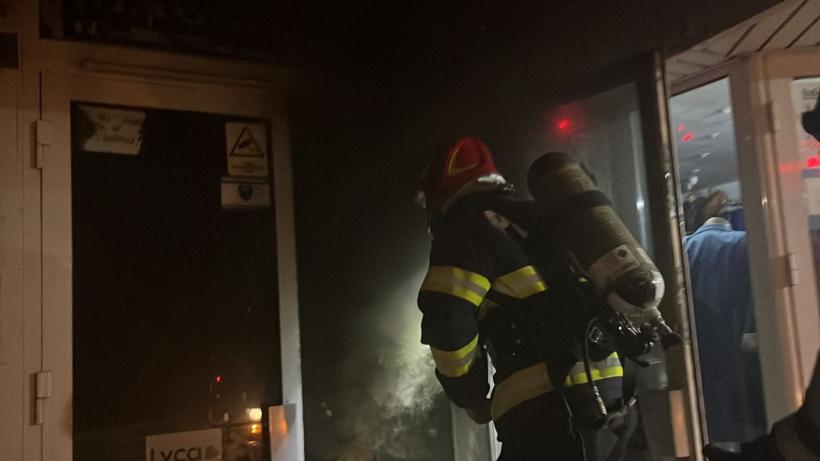 Weekend de foc pentru salvatorii tulceni 18840753