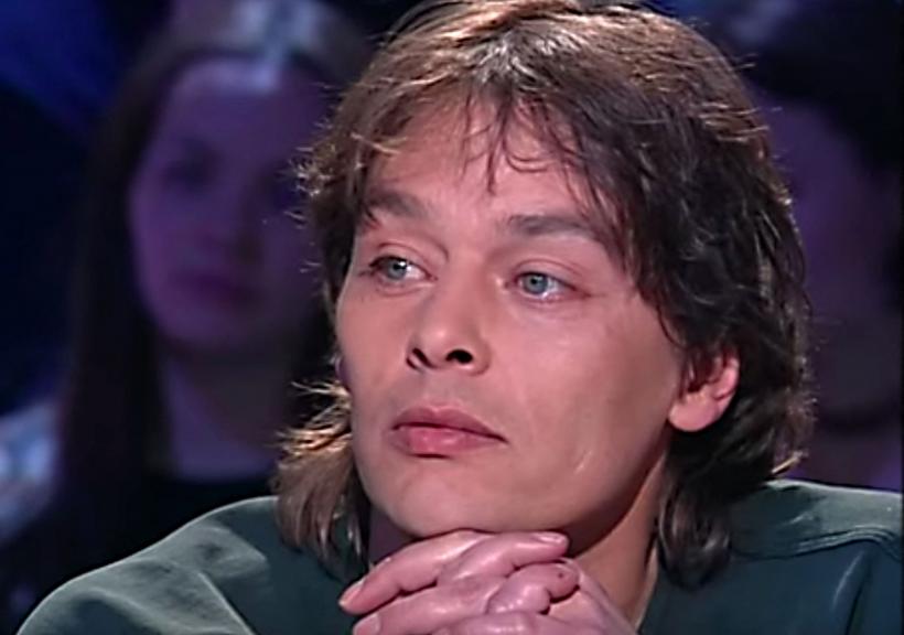 Fiul nelegitim al lui Alain Delon s-a stins din viață. Fotograful a avut o viață tragică 18841114