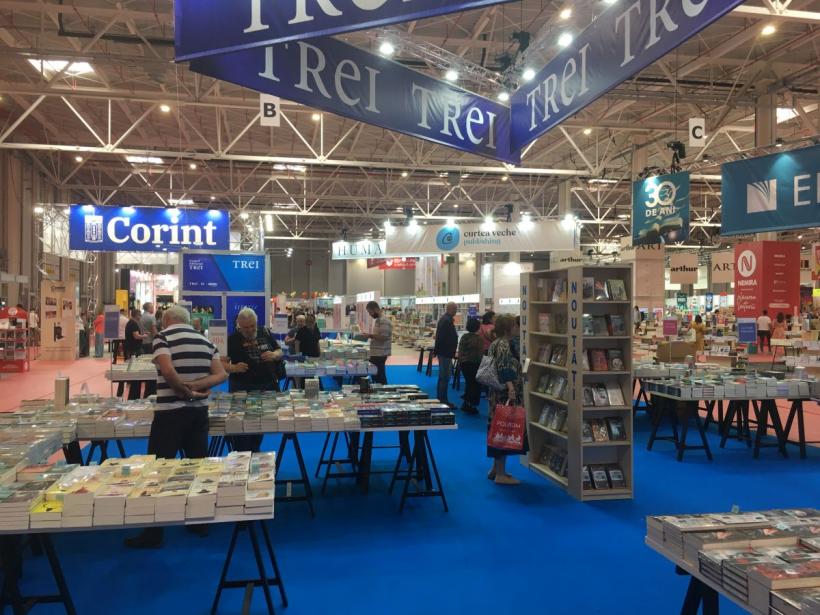 Bookfest 2023. S-au închis școlile? Deschideți cărțile! 18841230