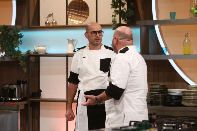 Chefi la cuțite, lider detașat de audiență  Echipele s-au refăcut aseară: ei sunt concurenții aduși de Florin Dumitrescu din bootcamp 18841364