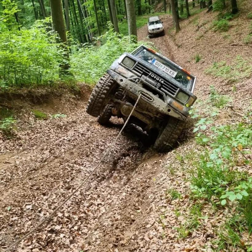 Amenzi pentru austriecii care au organizat competiția off-road din Munții Rodnei 18841558