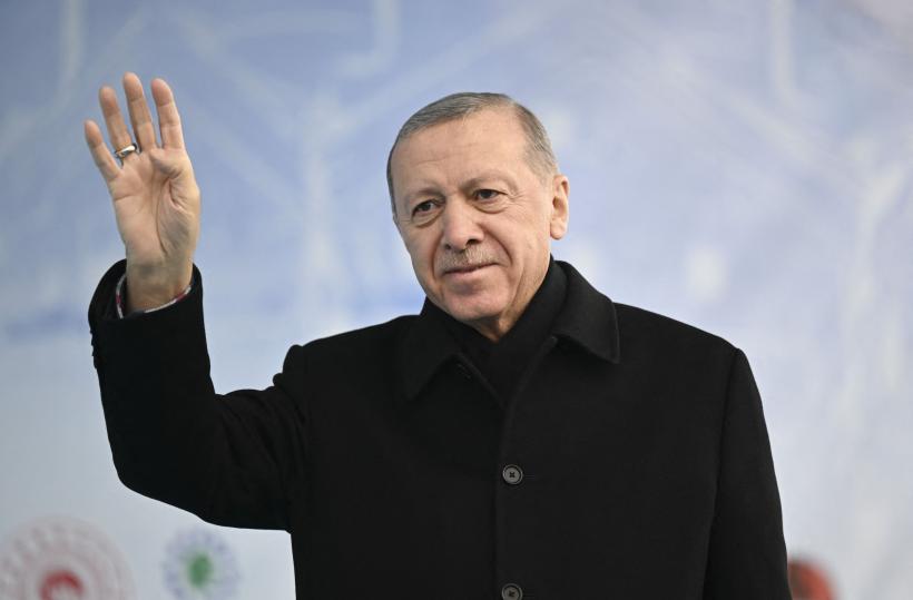 Erdogan sfidează previziunile privind eşecul său politic înaintea turului al doilea