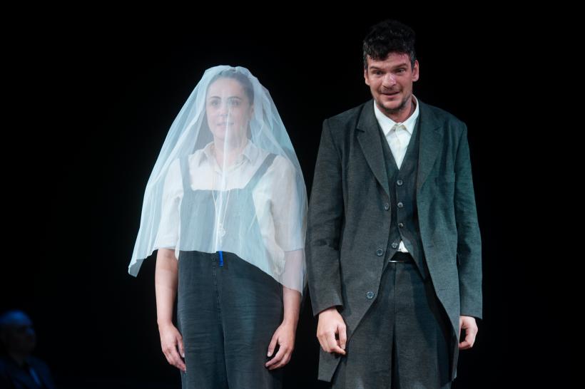 Premiera oficială a spectacolului CĂSĂTORIA la Teatrul de Comedie 18841493