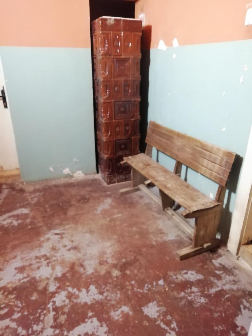 O profesoară din Cluj arată condițiile din școala unde predă: "Mi-am amenajat sala pe banii mei. Nu m-am gandit la familie!" 18841939