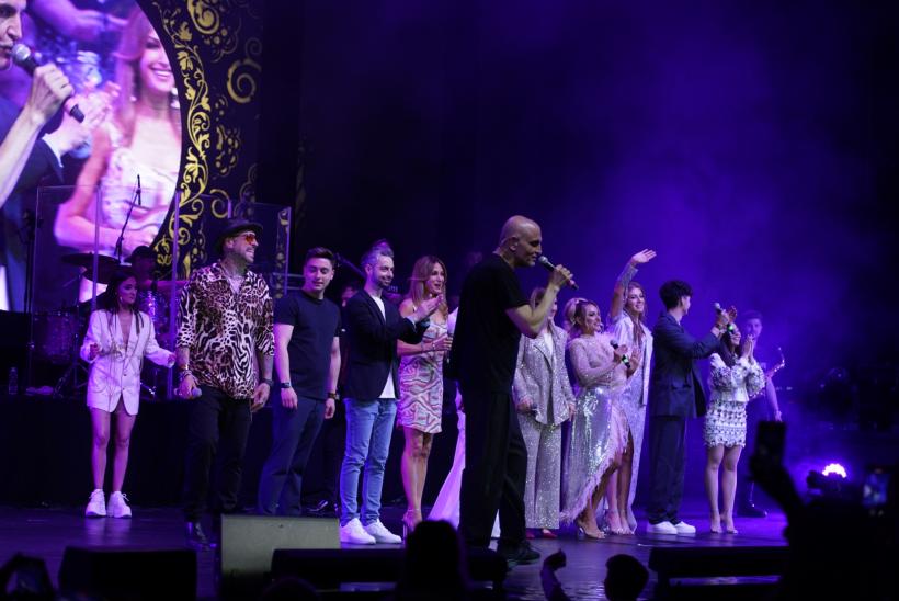 Concurenţii Te cunosc de undeva!, moment emoţionant pe scena Sălii Palatului la concertul aniversar Damian Drăghici 18842060