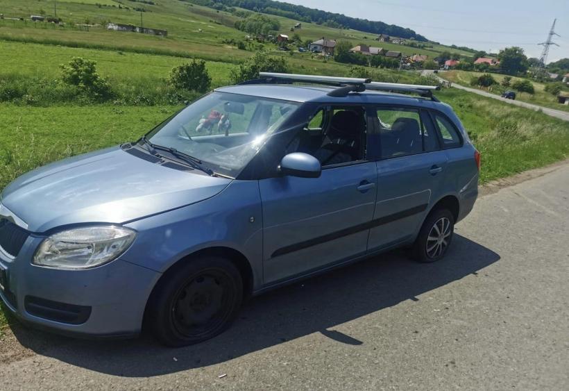 Urmărire ca-n filme în Mureș. Un șofer fără permis a lovit cu mașina un polițist și apoi a fugit 18842085