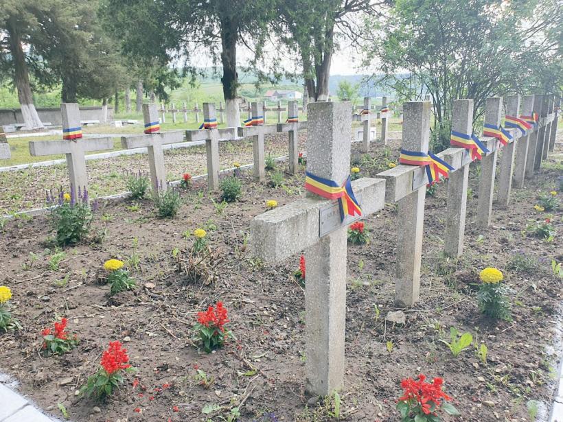 Țara care își lasă eroii să trăiască din „Diplome de onoare”: Recunoștință veșnică, în format A4 18841865