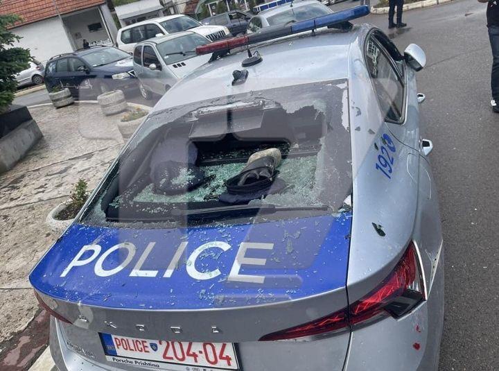 Confruntări sângeroase în Kosovo: Zeci de răniţi, inclusiv 34 de militari KFOR 18842110