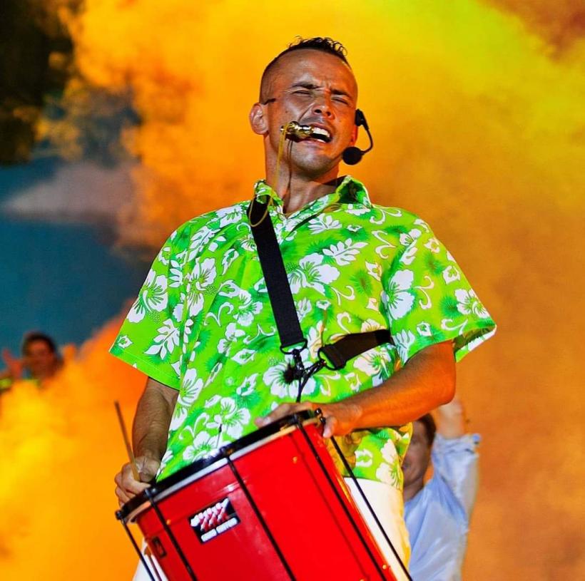 Români de ocazie va avea premiera luni, 5 iunie, la Antena Stars. Celia, Melissa, Mukinka și Fabian au acceptat provocarea celui mai nou reality show Antena Stars 18842733