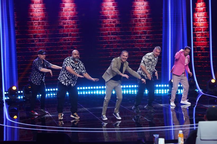 Iulia Albu, roast de senzație pentru Nelu Cortea în Gala Combinațiilor Explozive Replicile juratului iUmor și numărul de dans la care au participat Șerban Copoț, Dan Badea și magicianul Robert Tudor 18842743