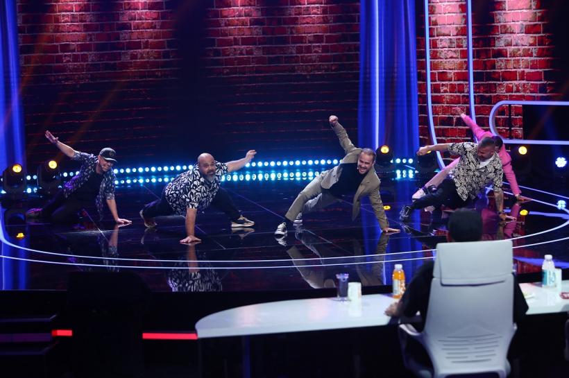 Iulia Albu, roast de senzație pentru Nelu Cortea în Gala Combinațiilor Explozive Replicile juratului iUmor și numărul de dans la care au participat Șerban Copoț, Dan Badea și magicianul Robert Tudor 18842744