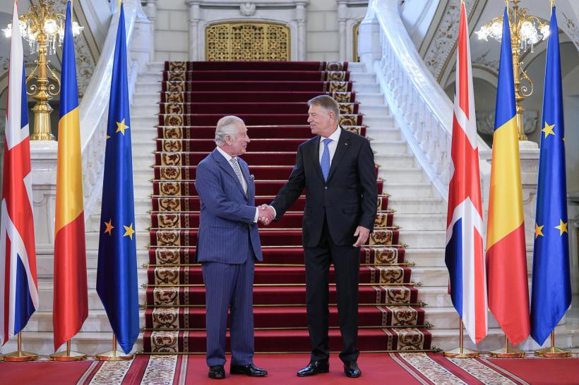 Regele Charles al III-lea a ajuns la Valea Zălanului. El s-a îmbrățișat cu localnicii 18842769