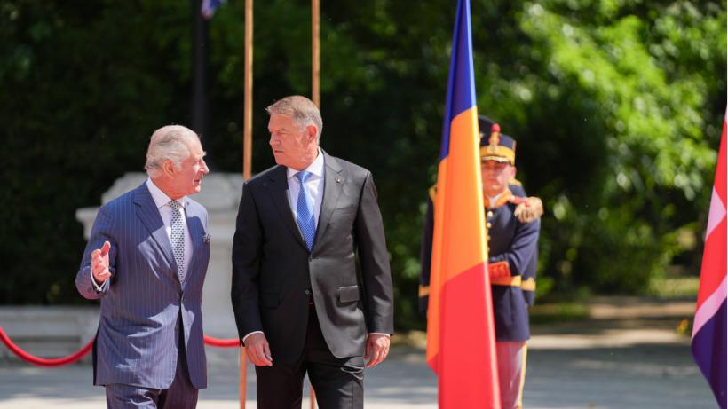 Regele Charles al III-lea a ajuns la Valea Zălanului. El s-a îmbrățișat cu localnicii 18842784