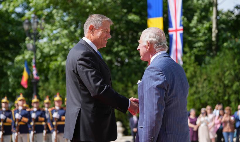 Regele Charles al III-lea a ajuns la Valea Zălanului. El s-a îmbrățișat cu localnicii 18842785