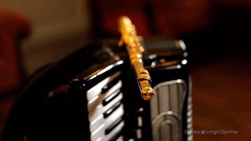 Turneul Flautul Fermecat continuă în luna iunie la Deva, Braşov şi Iaşi. Şansonete şi şuete cu Ion Bogdan Ștefănescu – flaut şi Fernando Mihalache – acordeon 18842323