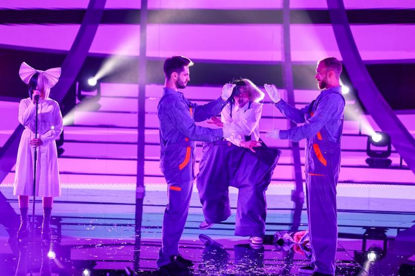 Cea de-a zecea gală Te cunosc de undeva!, lider de audienţă: Radu Ţibulcă şi CRBL, câştigătorii ediţiei cu super transformarea în Jay Halkings 18842974