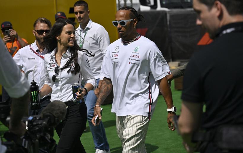 Mercedes, amendată pentru că fizioterapeuții lui Hamilton și Russell au urcat pe podium la Barcelona 18843085