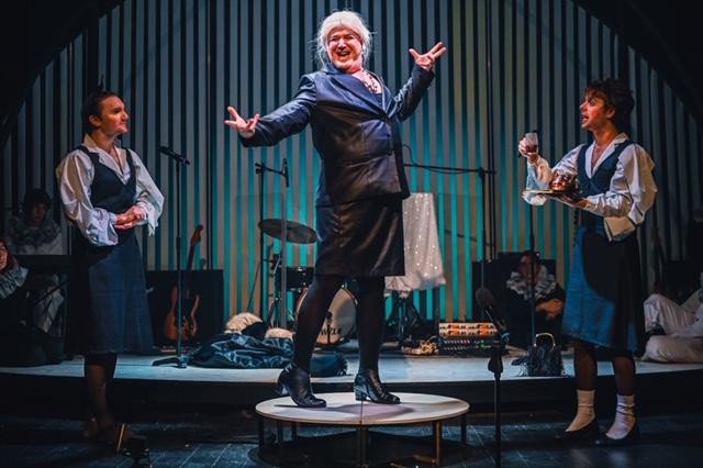 Spectacolul „Cameristele”, cadou pe Scena Digitală la aniversarea de 235 de ani a Teatrului Național „Radu Stanca” Sibiu 18842616