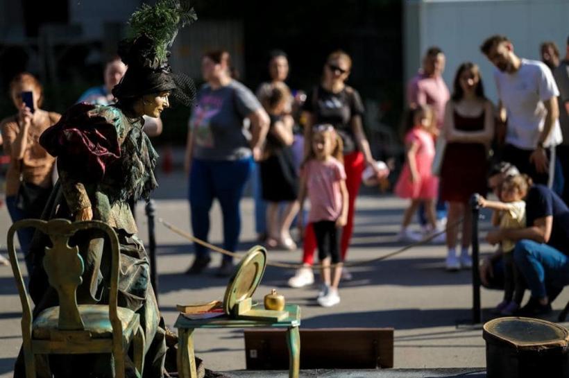 Nicușor Dan: „Străzi deschise”, cel mai popular eveniment outdoor al Capitalei 18843202