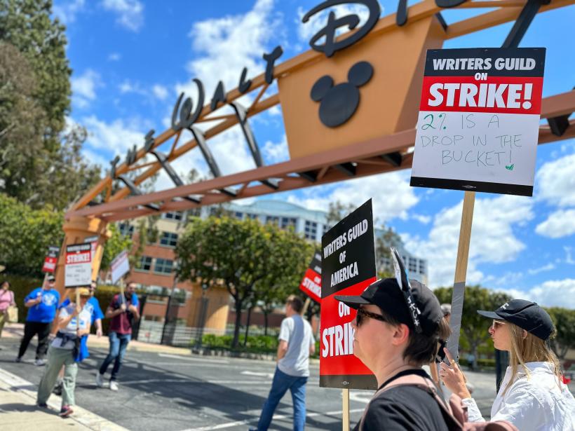 Grevă la Hollywood! "Stranger Things" și spinoff din "Game of Thrones", oprite de protestatari