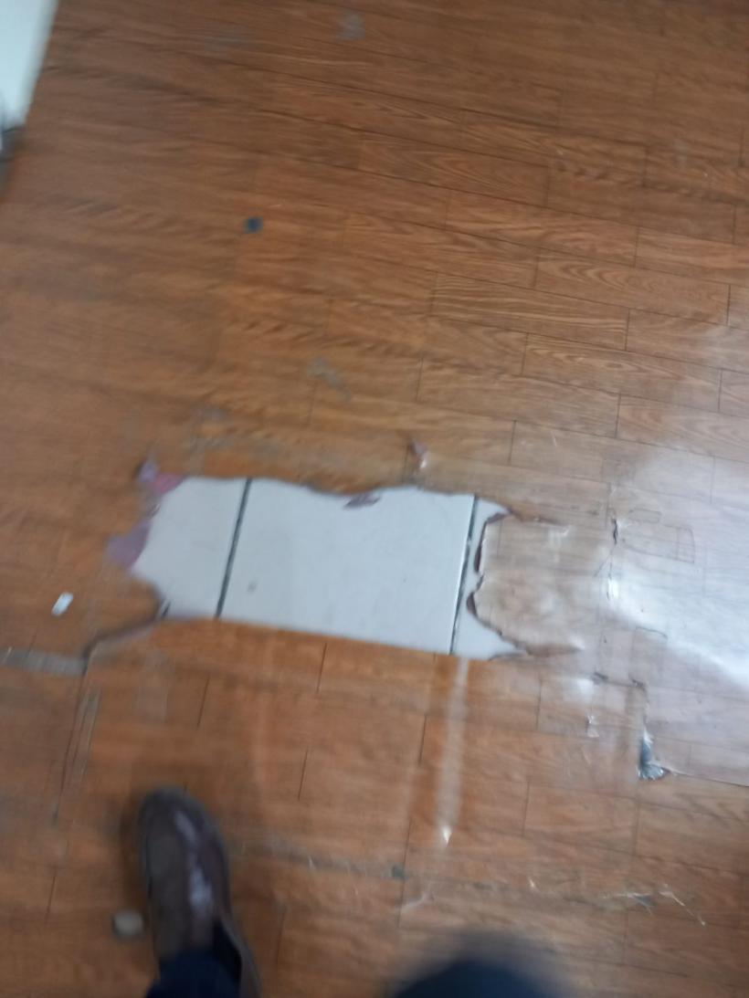 Ce au găsit inspectorii de la Protecția Consumatorului într-un complex comercial din Ilfov 18843624