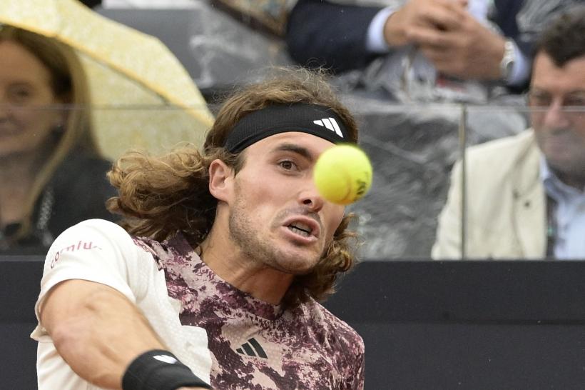 Tsitsipas dă vina pe somn, somnifere și meciurile "târzii" pentru înfrângerea cu Alcaraz 18843503