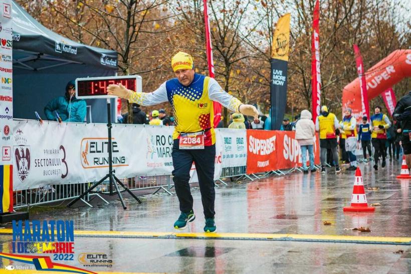 Costel Untea, angajatul SRCF Infrastructură Constanța, locul I la semimaratonul „Festivalul Sporturilor“, categoria 60+ 18843927