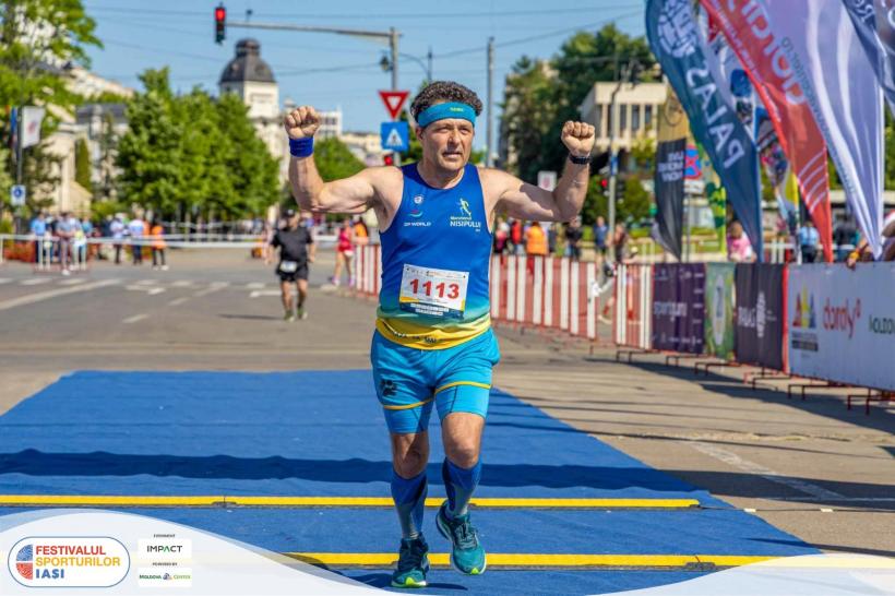 Costel Untea, angajatul SRCF Infrastructură Constanța, locul I la semimaratonul „Festivalul Sporturilor“, categoria 60+ 18843929