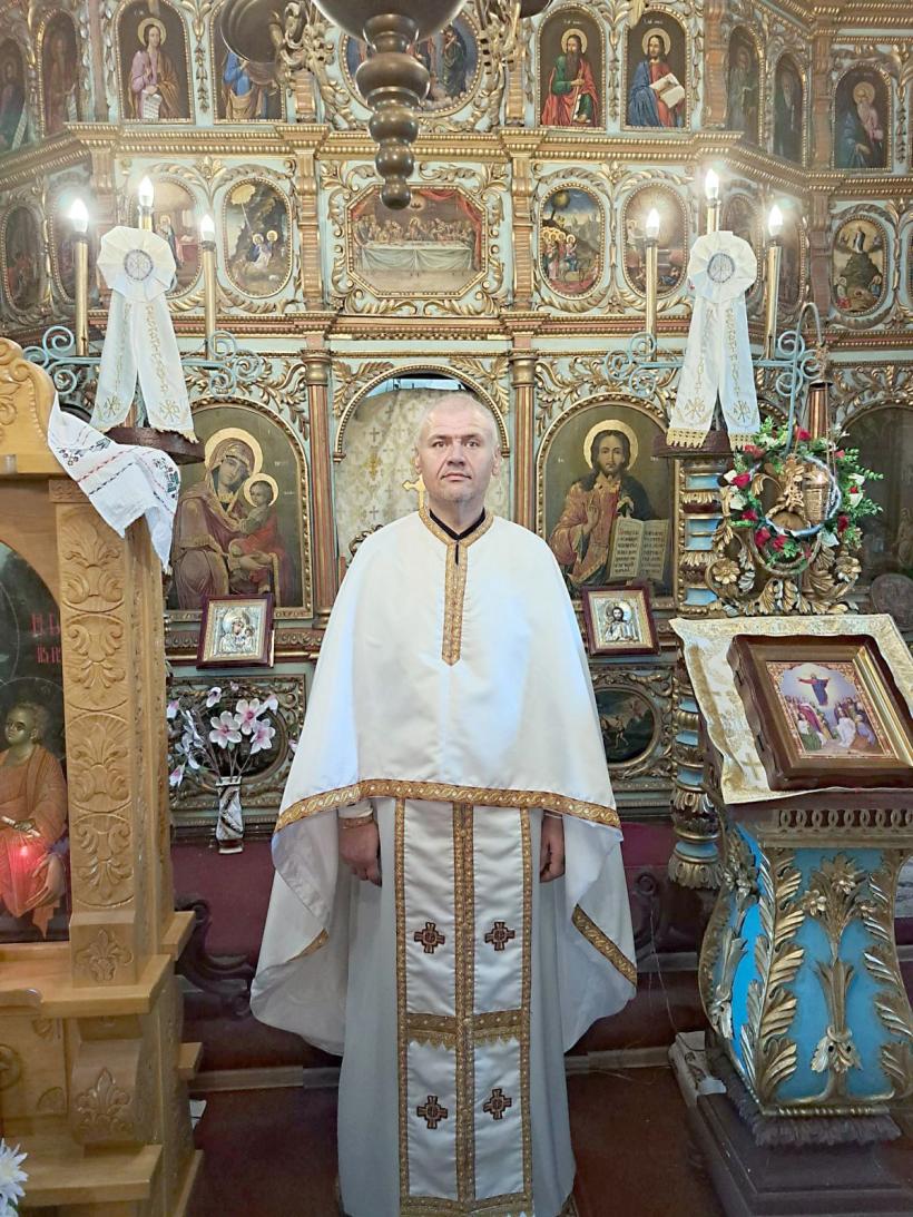 Preotul nostru, prietenul nostru 18843750