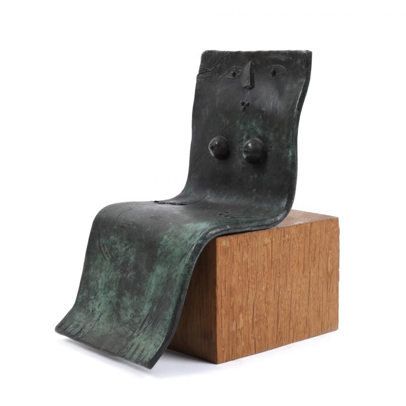 „Garden of Eden”, scoasă la licitație 18843651