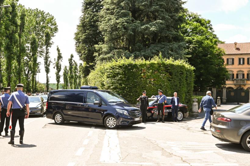 Măsuri speciale de securitate la funeraliile lui Silvio Berlusconi, programate miercuri 18844684