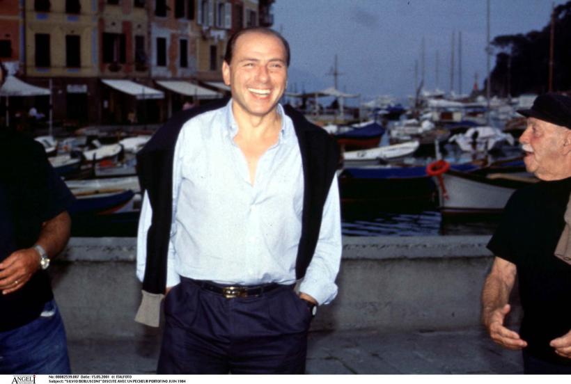 Silvio Berlusconi - între „Iisus Hristos al politicii” și „Bunga Bunga” 18844495