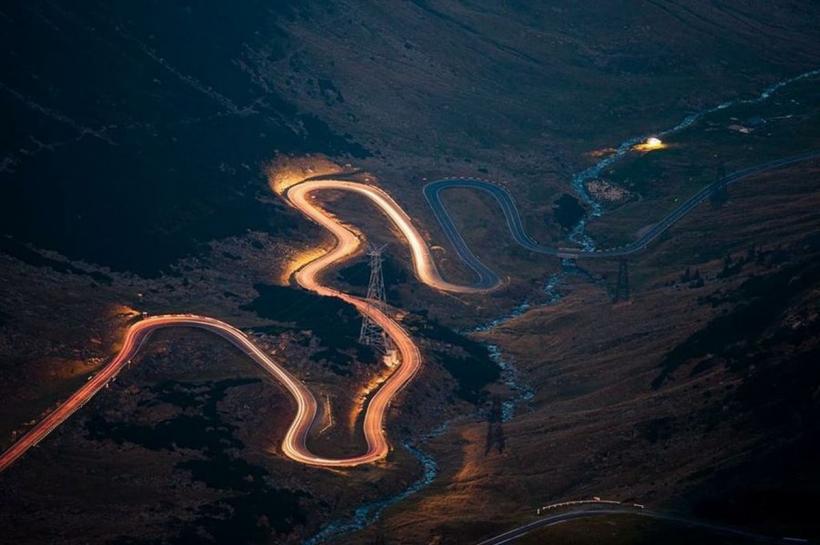 Se caută soluții pentru a se circula mai mult timp pe Transfăgărășan 18844675