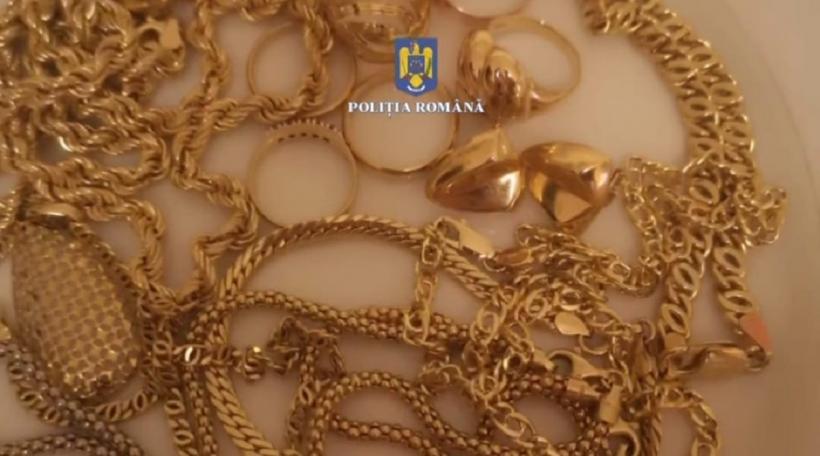 Hocus Pocus: 20.000 de euro pe magie! Polițiștii au intrat peste vrăjitoare 18844751