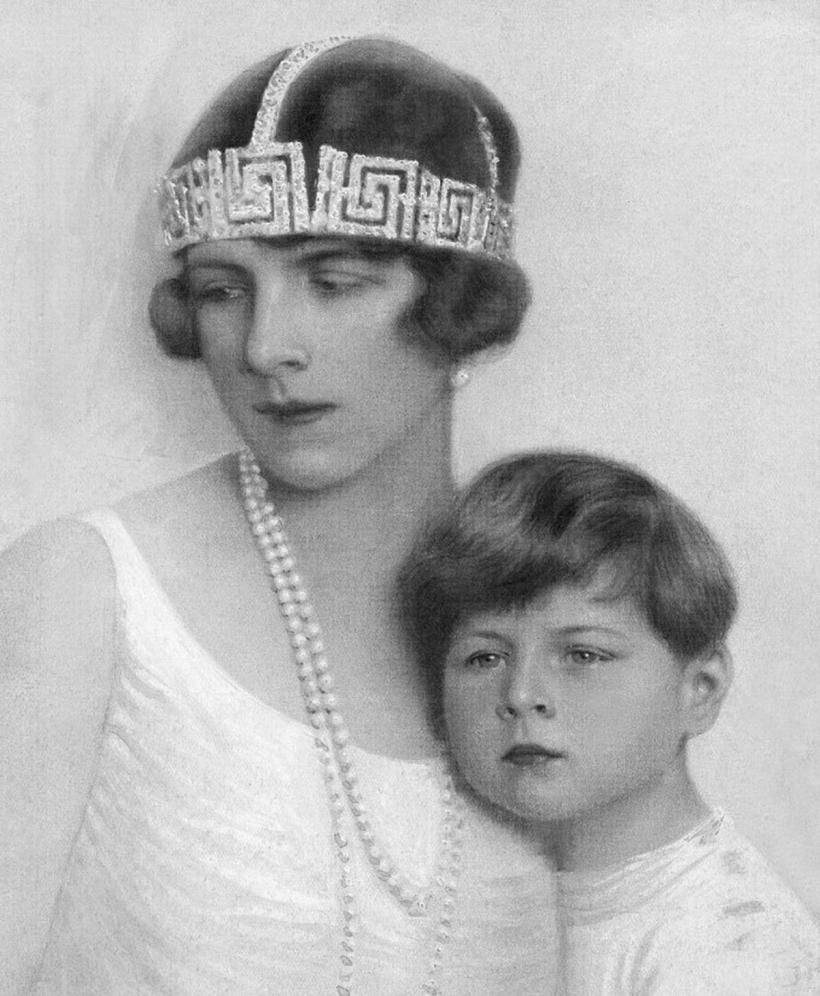 „Conjurația bomboanelor” - cum a cucerit-o principele României pe Măgduța 18845021