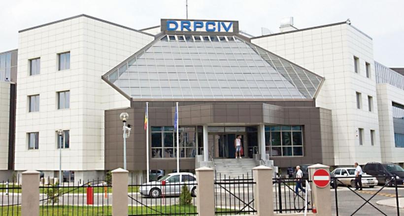 Despre normalitate la Poliție. Afară nu e vopsit gardul, înăuntru nu este leopardul 18845056