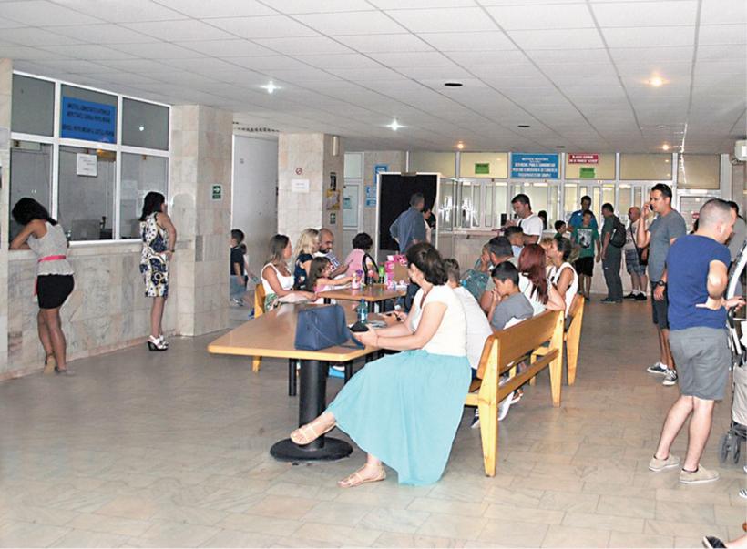 Despre normalitate la Poliție. Afară nu e vopsit gardul, înăuntru nu este leopardul 18845057