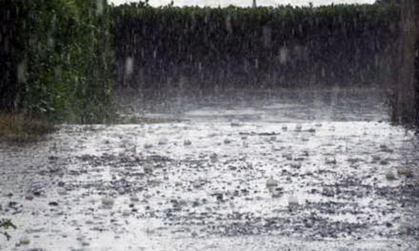 Cod portocaliu de ploi în mai multe localități din Oltenia