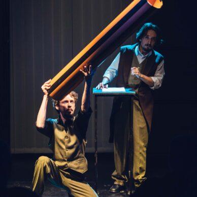 Teatrul Dramaturgilor Români anunță premiera spectacolului URMUZ VA FI NUMELE SĂU, în regia lui Gavriil Pinte 18845303